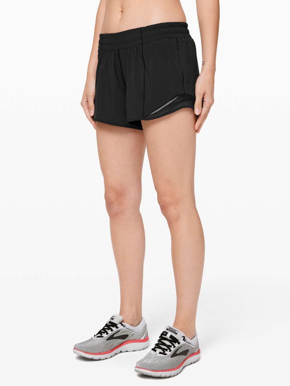 Lululemon Hotty Hot Short II *Long 4" in
Black Size 8 - Picture 3 of 15